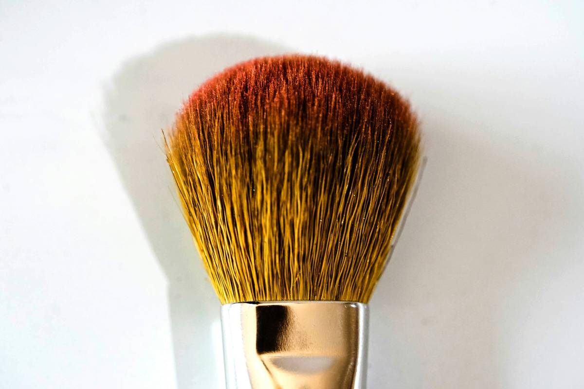 7 Secrets to Finding the Perfect Wallet-Friendly Bronzer for Drugstore Beauty Lovers